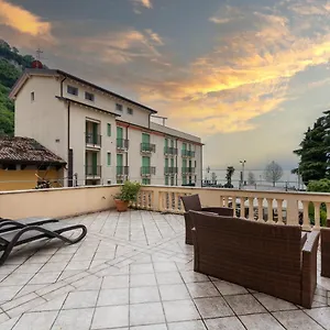 https://la-conchiglia-da-lele.hotelinveneto.com